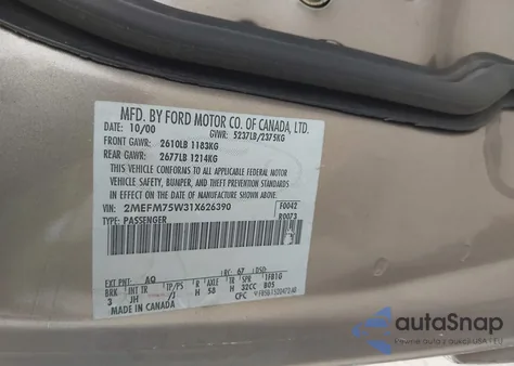 2001 Mercury Grand Marquis Ls z USA, uszkodzony, nr VIN 2MEFM75W31X626390